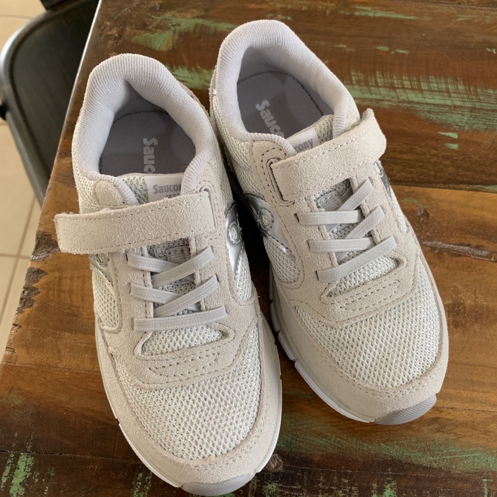 Brand New Saucony little girls shoes